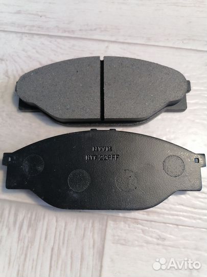 Колодки тормозные передние Toyota