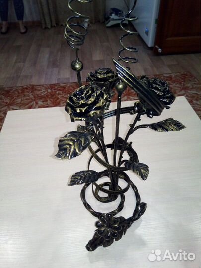 Букет роз из металла, подсвечник