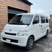 Toyota Lite Ace 1.5 AT, 2016, 174 000 км, с пробегом, цена 1 790 000 руб.