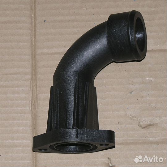 Патрубок теплообменника подводящий к теплообменник