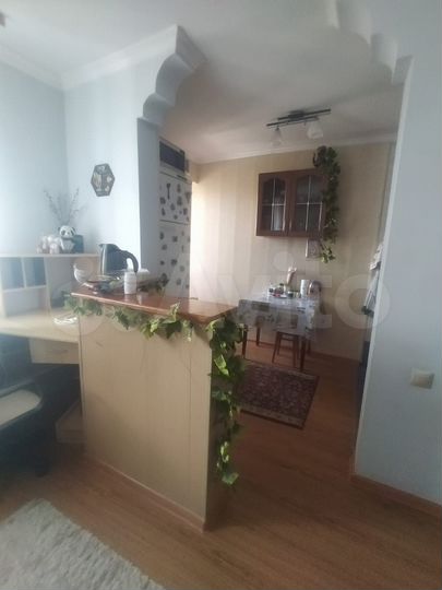 2-к. квартира, 42 м², 9/10 эт.