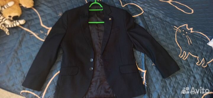 Костюм на мальчика 128-134