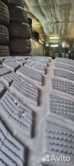 Goodyear UltraGrip Performance+ 295/35 R21