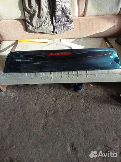 Продам спойлер и дефлектор задний на ваз 2112