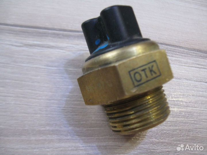 Датчик включения вентилятора охлаждения