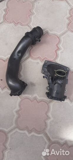 Колектор впускной ом651