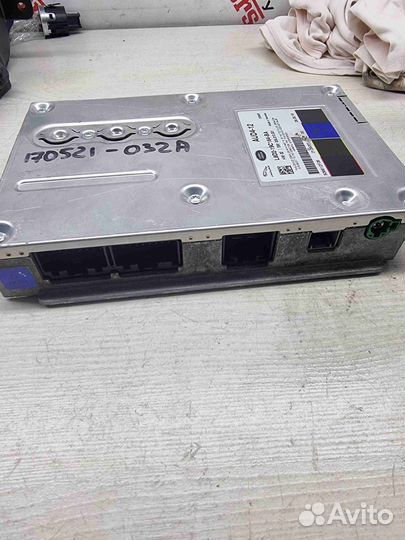 Усилитель музыкальный Land-Rover Range Rover L405