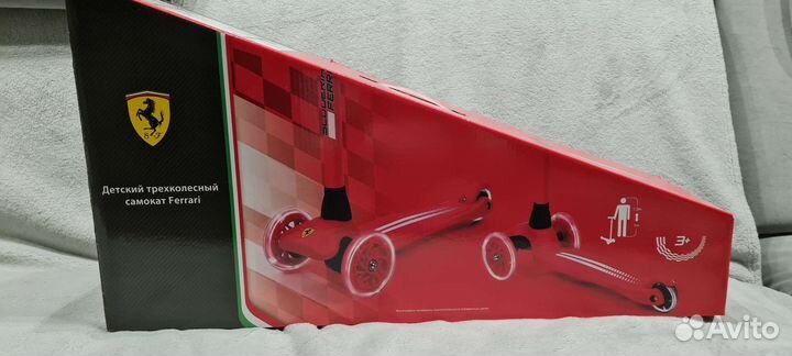 Самокат детский трехколесный новый