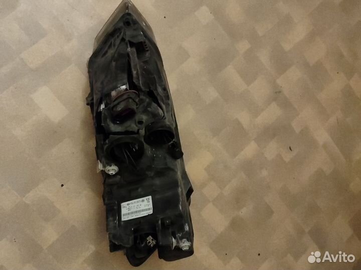 Фара левая volkswagen polo 2018