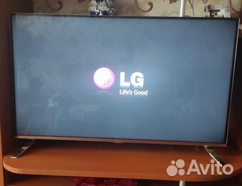 Телевизор Smart TV LG бу