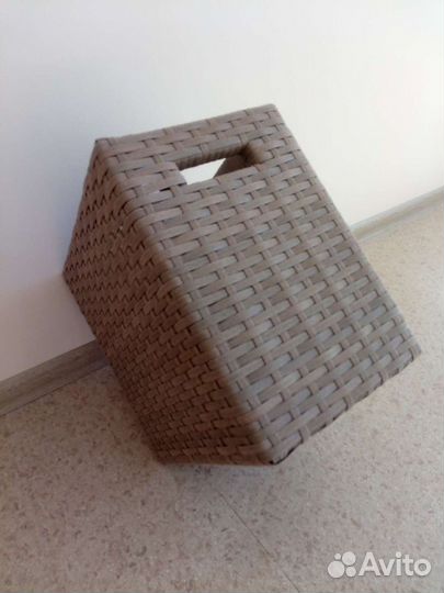 Бокс для стеллажа