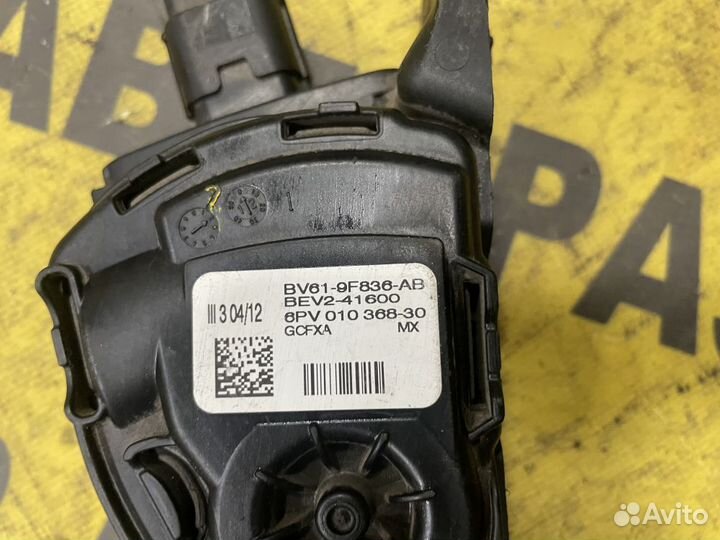 Педаль газа Ford Focus 3