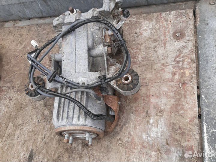 Редуктор заднего моста мост Мицубиси Аутлендер XL