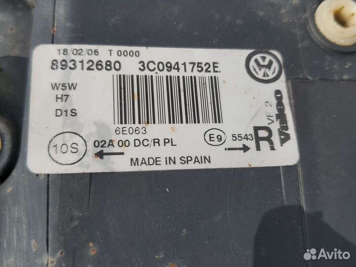 Фары VW Passat B6 адаптивный ксенон