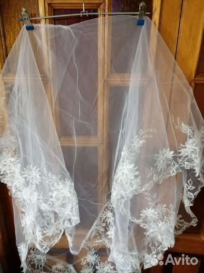 Свадебная фата длинная