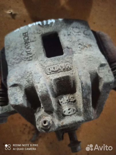 Суппорт передний Хендай Соната 5 EF