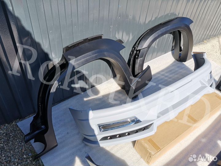 Обвес Toyota Land Cruiser 200 Wald с 2016 года