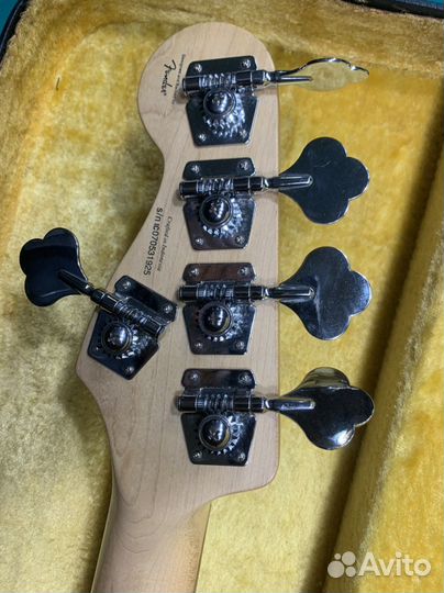 Fender precision 5 string