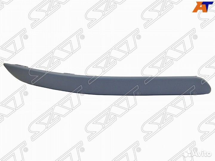 Молдинг бампера toyota avensis 06-08 RH