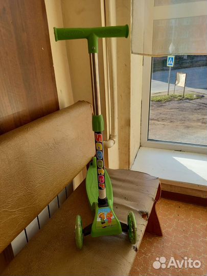 Самокат детский трехколесный складной