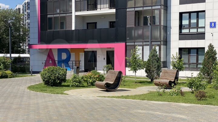 2-к. квартира, 54 м², 9/19 эт.