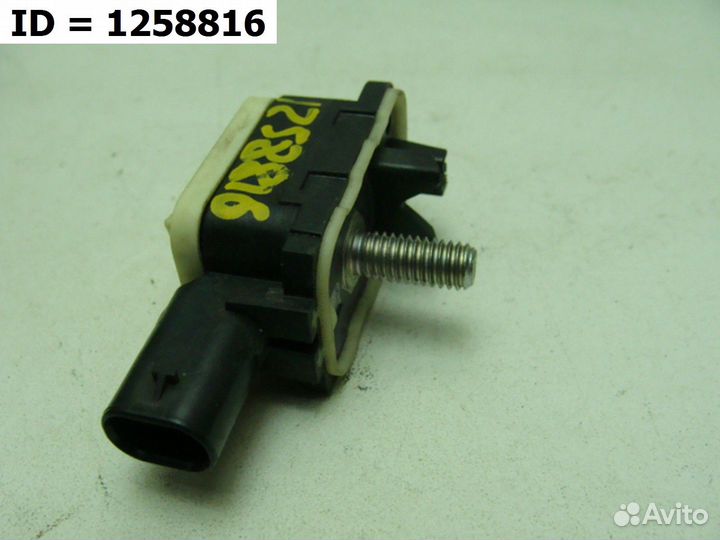 Датчик удара подушки безопасности Subaru