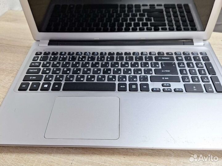 Ноутбук (i3 3217,8GB,240GB SSD)