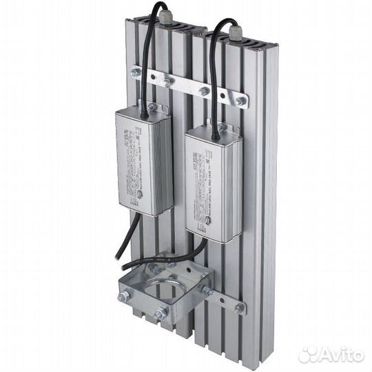 Светодиодный светильник универсальный