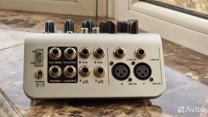 6-канальный аналоговый микшер mix02a