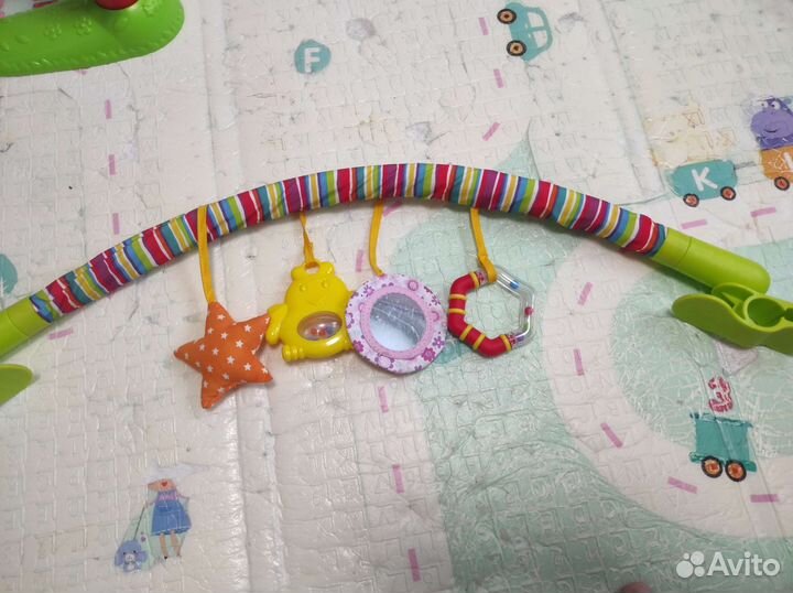 Подвеска на кроватку/коляску Жирафики