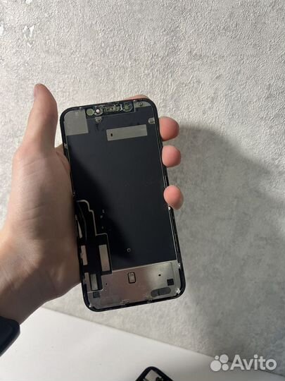 Дисплей iPhone XR