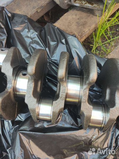 Коленвал d4ea Tucson 2.0