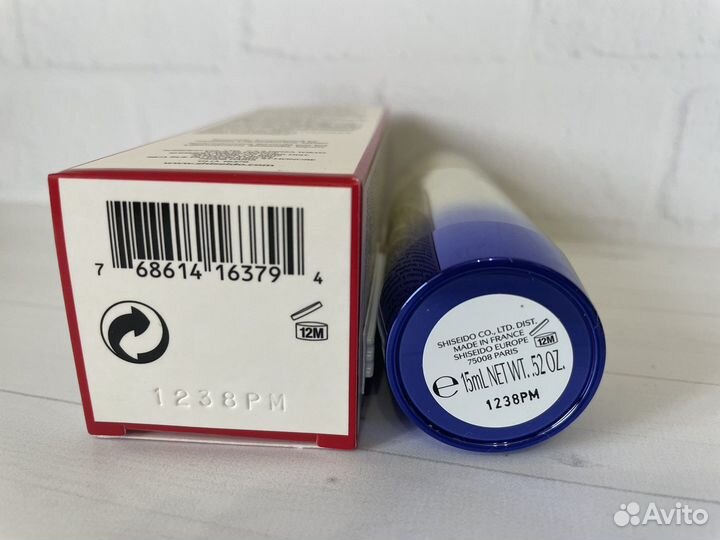 Shiseido лифтинг-крем для кожи вокруг глаз