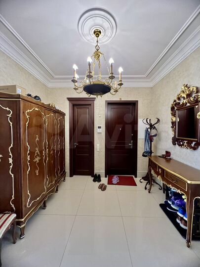 2-к. квартира, 89,7 м², 3/5 эт.