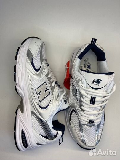 Кроссовки new balance 530