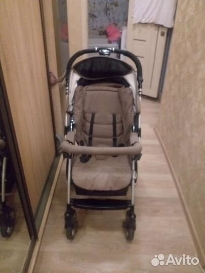 Прогулочная коляска