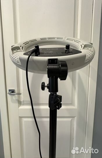 Кольцевая лампа со штативом 45 см FS480II
