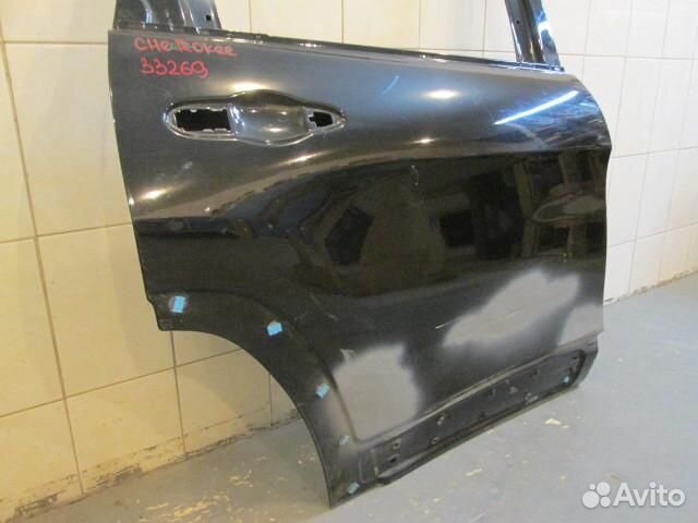Дверь задняя правая Jeep Cherokee