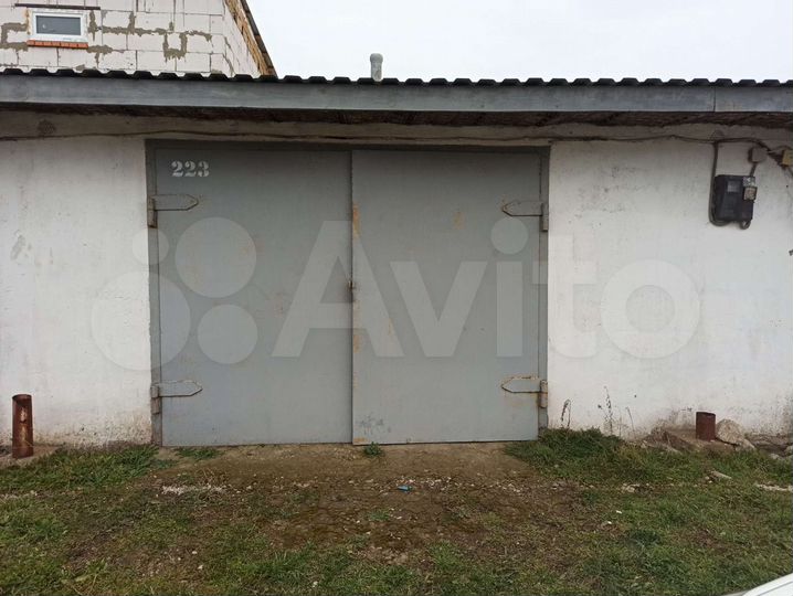 Гараж, > 30 м²