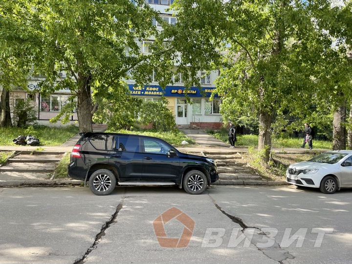 Торговая площадь, 157 м² с двумя входами