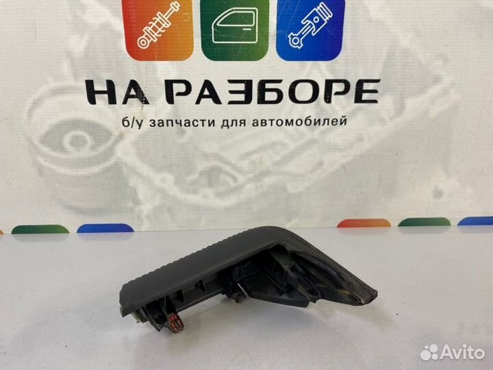 Накладки на торпедо боковые левые Toyota Camry