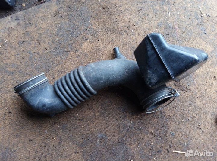 Гофра воздушного фильтра Toyota Alphard ANH10 2AZ