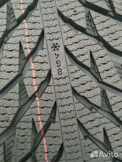 Nokian Tyres Hakkapeliitta R3 275/50 R20 113R