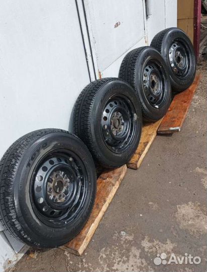 Toyo Spectrum 145/80 R13