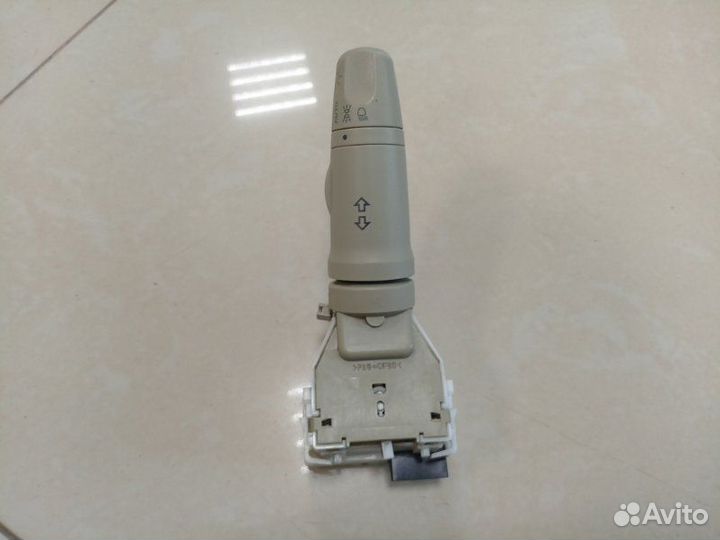 Подрулевой переключатель поворотов Nissan March