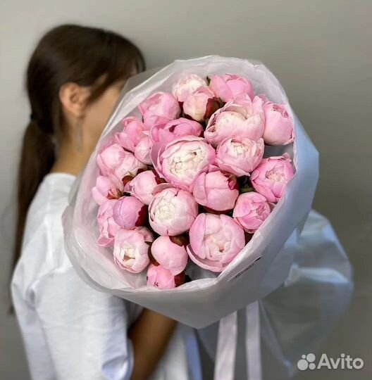 Букет пионов