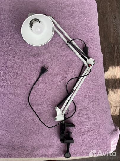 Лампа настольная