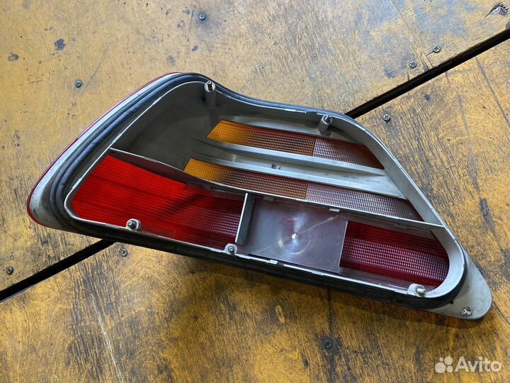 Фонарь задний правый Mercedes C140 CL