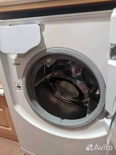 Стиральная машина Ariston aqxf 109 на запчасти