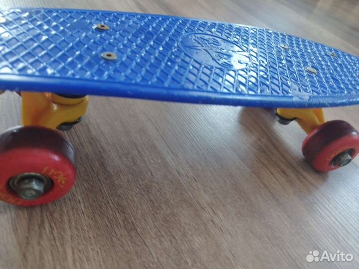Скейтборд пластиковый